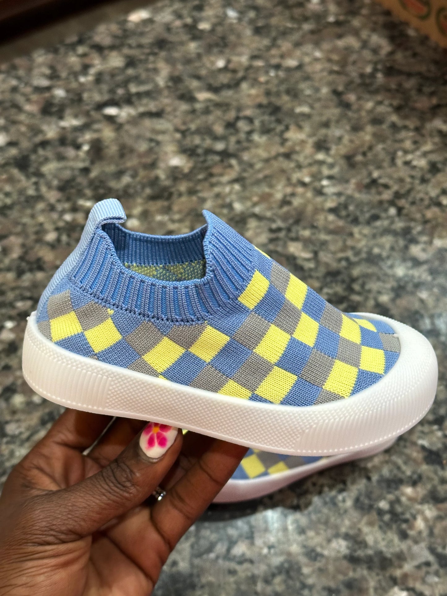 Non slip classic plaid sneakers | JA.VA.NAH