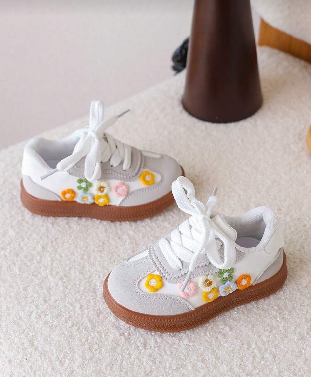 Toddler Girls Flower Decor Sneaker