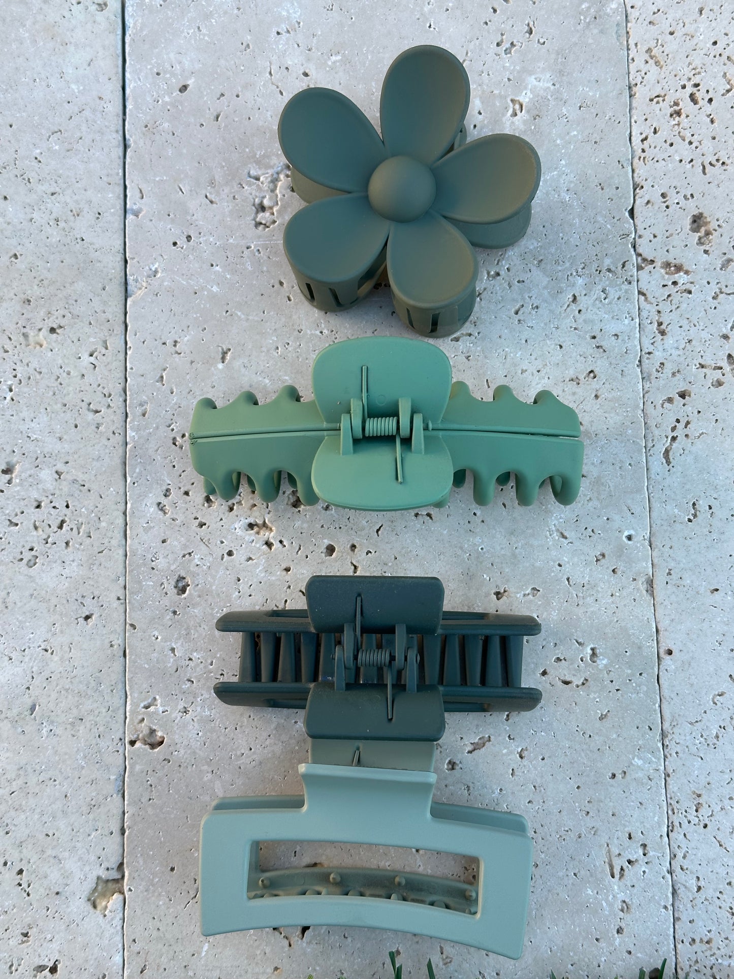 4Pcs Hair Clips for Teens/Moms | JA.VA.NAH