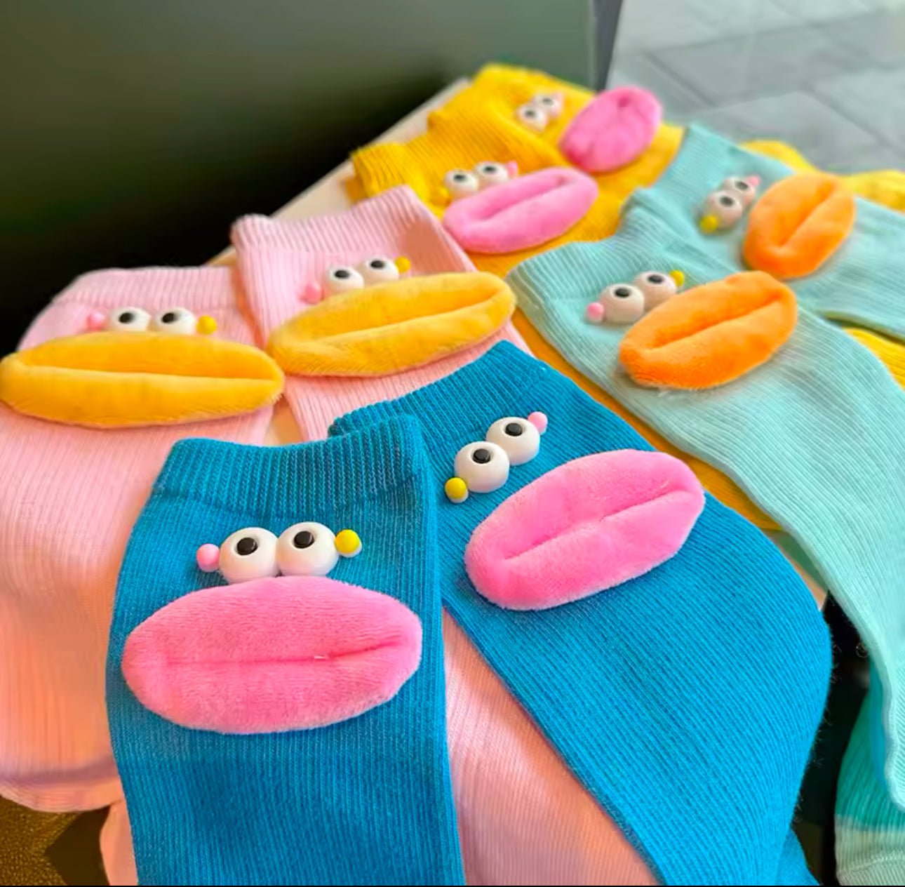 5 Pairs Girls/Moms Funny Big Lips Socks