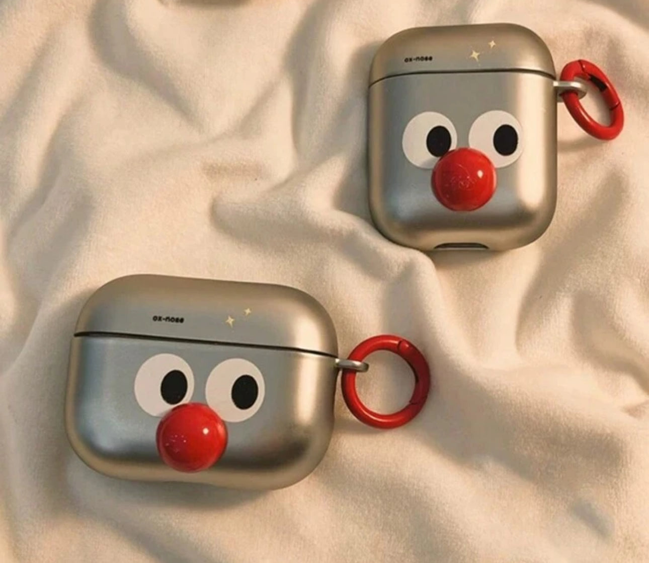 Red Nose Looks AirPods Case | JA.VA.NAH