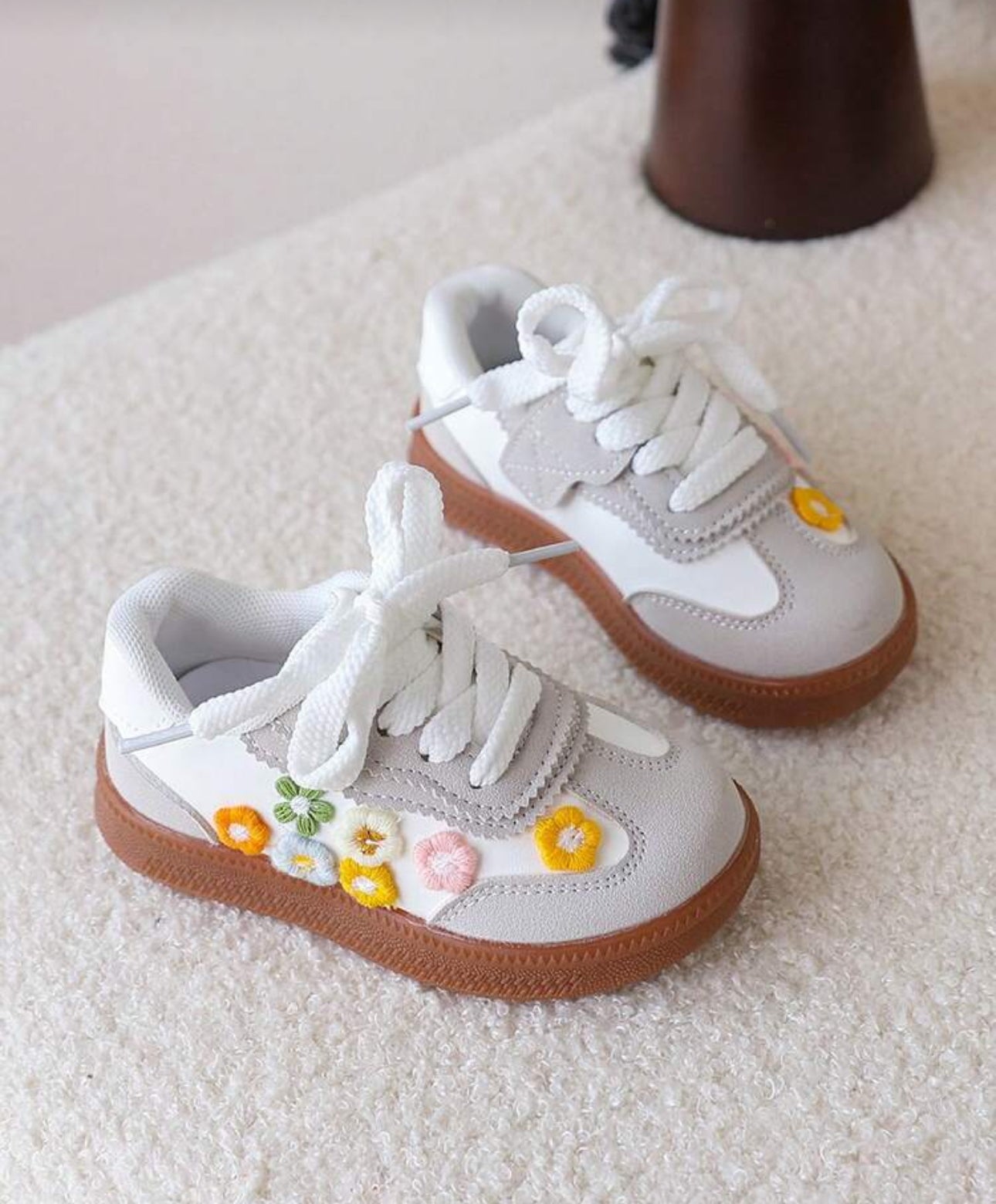Toddler Girls Flower Decor Sneaker