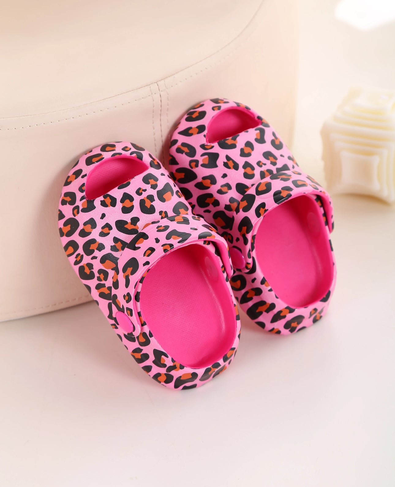 ÅVA SìMpï Foam Clogs | JA.VA.NAH