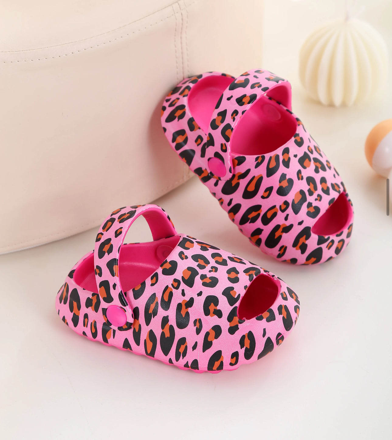 ÅVA SìMpï Foam Clogs | JA.VA.NAH