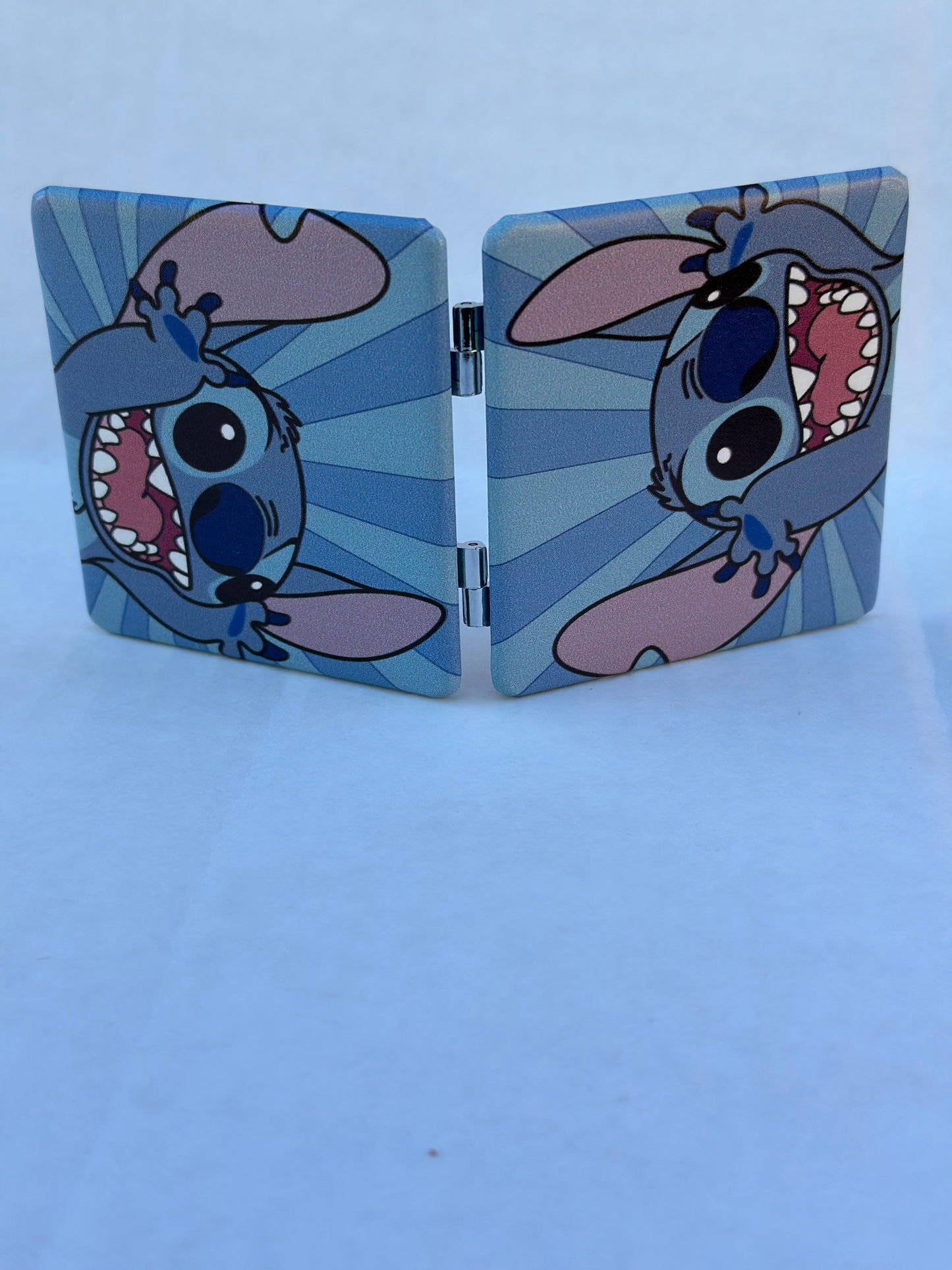 Bleu Cartoon Mirror | JA.VA.NAH