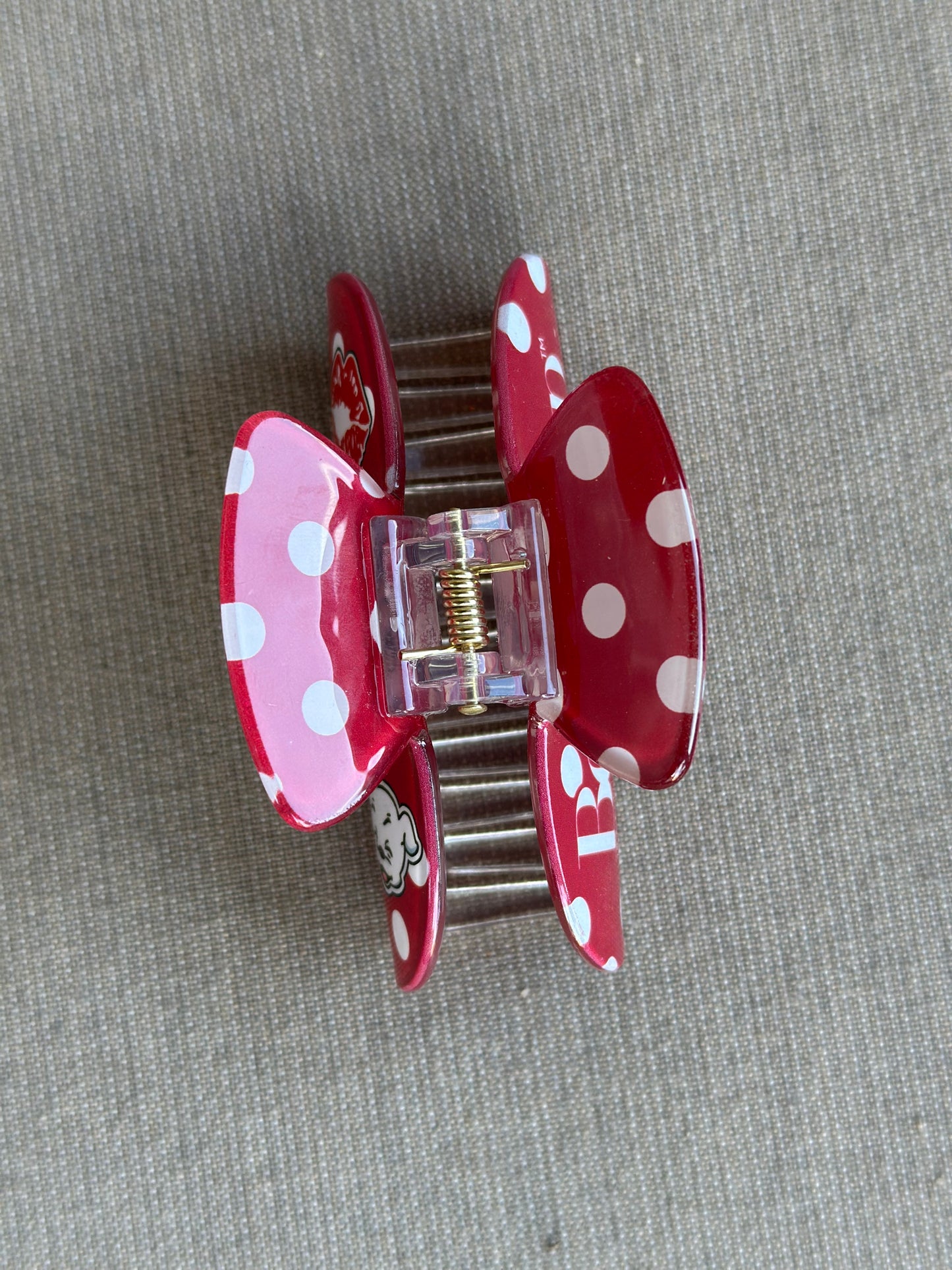 Red Hair Clip | JA.VA.NAH