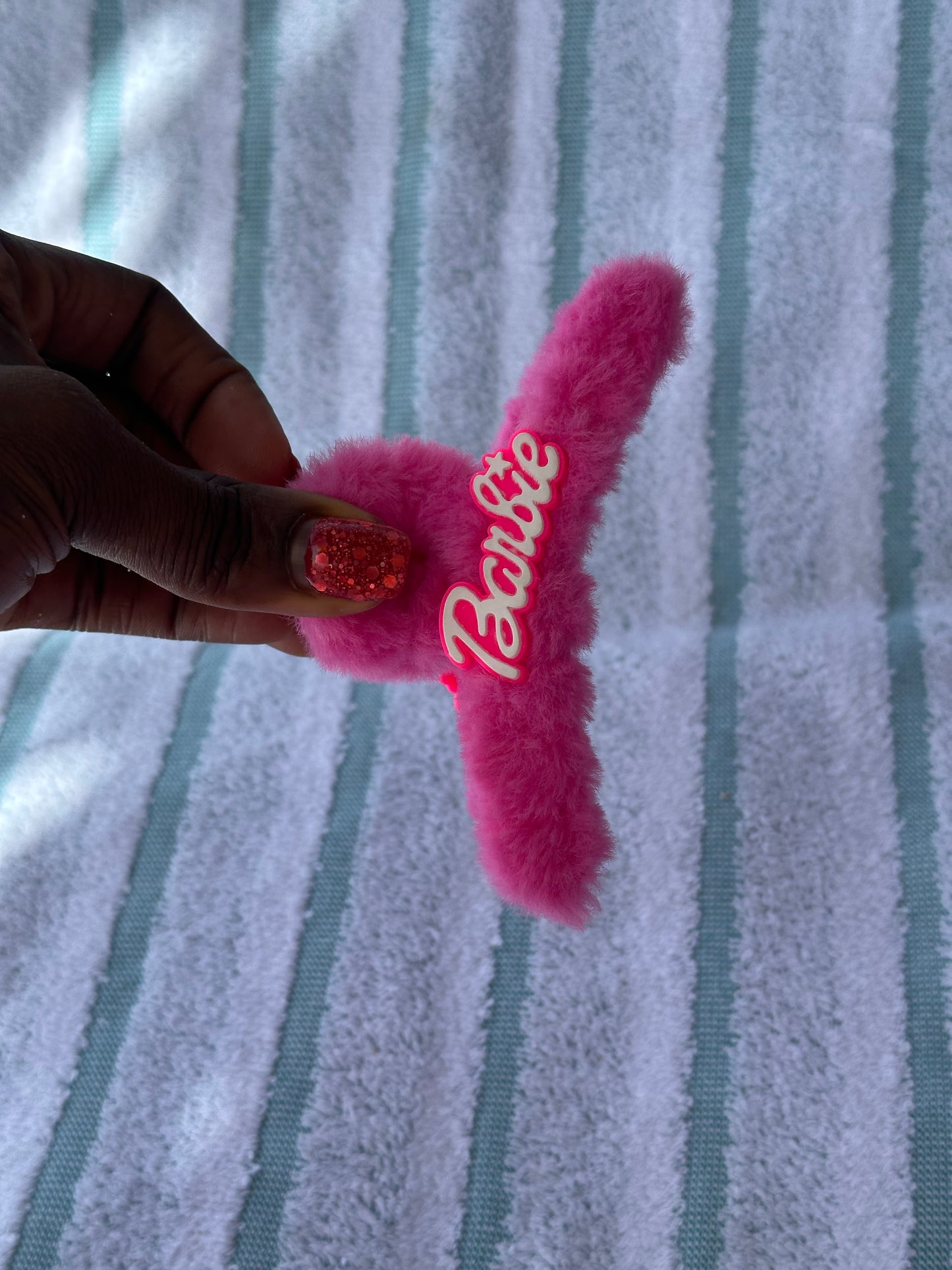 Pink Soft jumbo Hair Clips | JA.VA.NAH