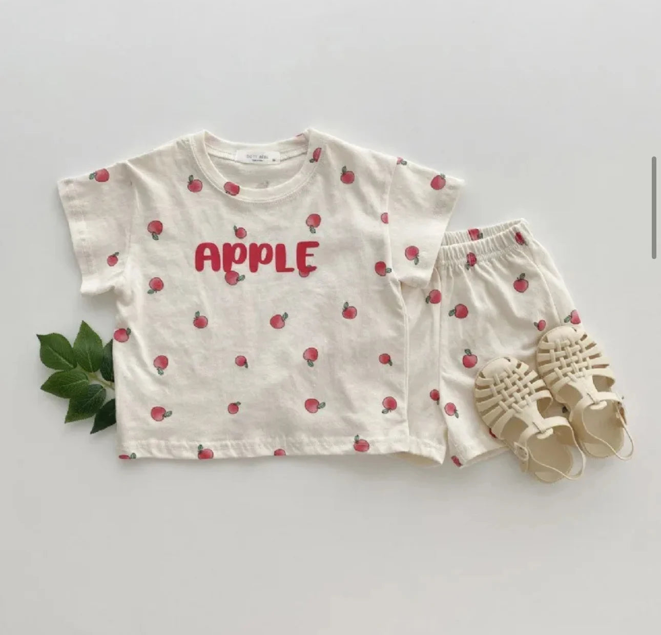 2PCS Apple sets for girls