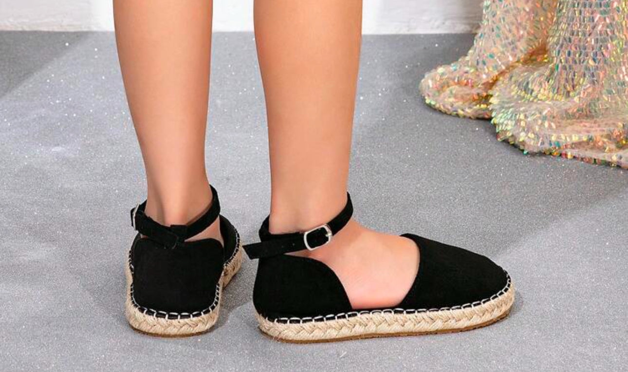 Flat Casual Shoes for girls