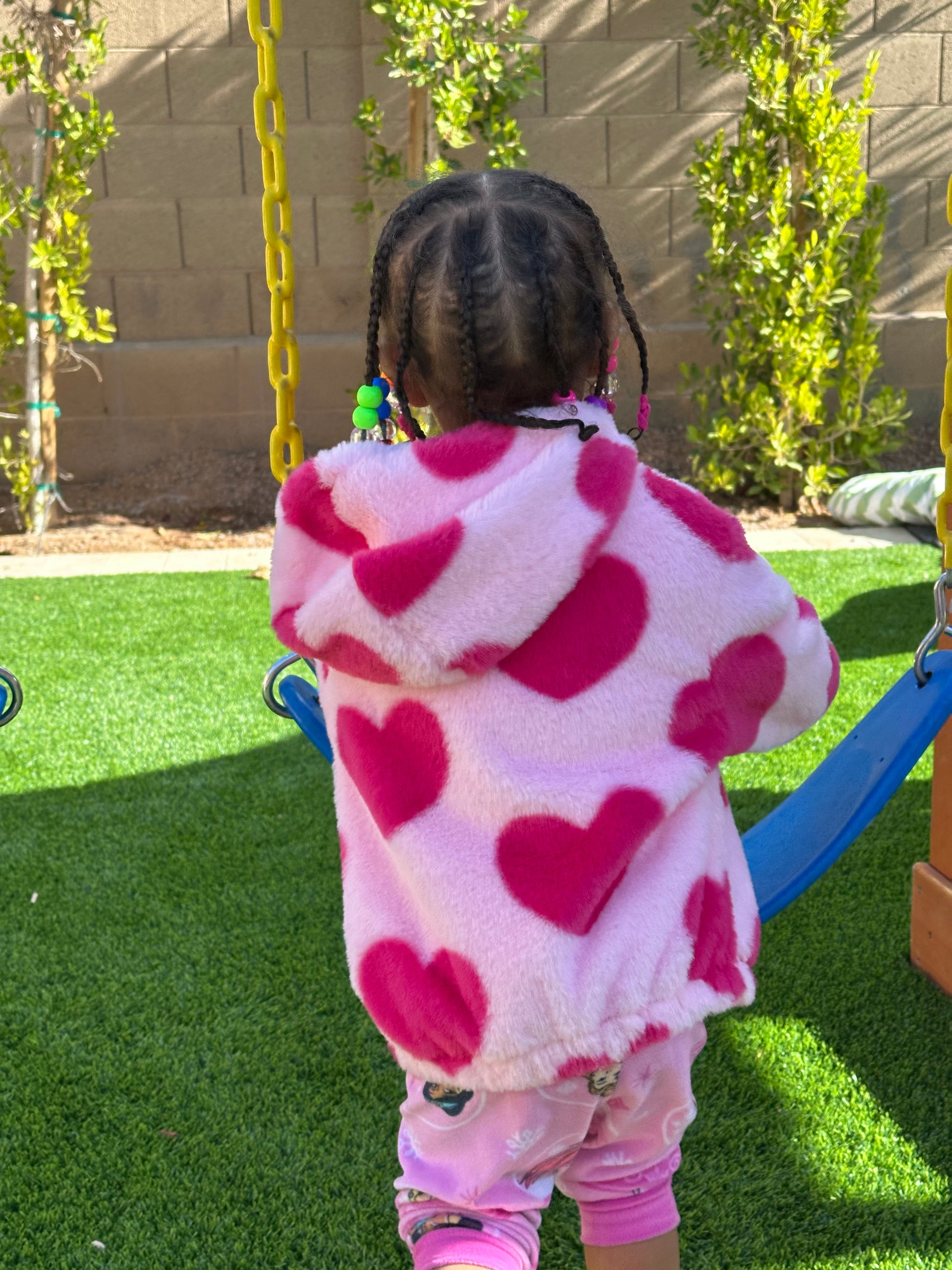 Mommy/Baby Matching Heart Sweaters | JA.VA.NAH