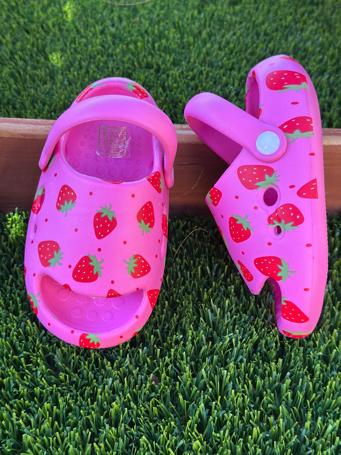 Kids Strawberry/Good night clogs for Toddler girls | JA.VA.NAH