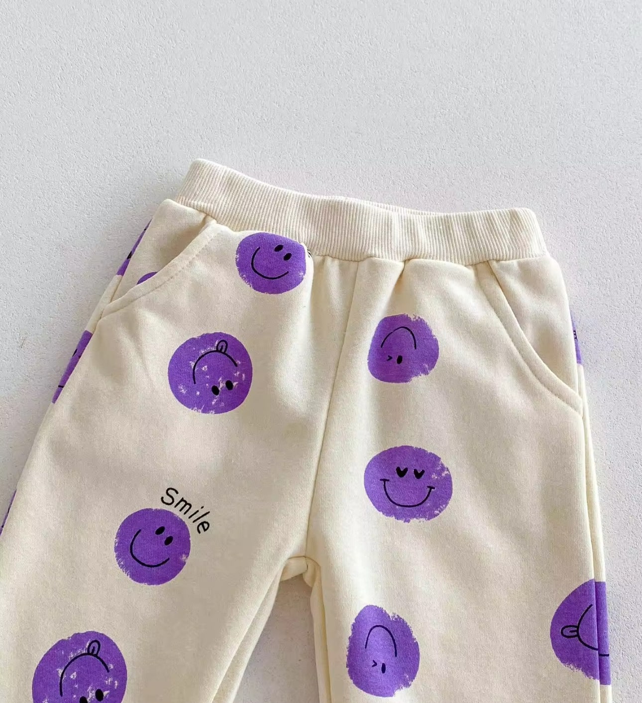 2 Pcs sets smiley face Long sleeve sweatshirt and pants