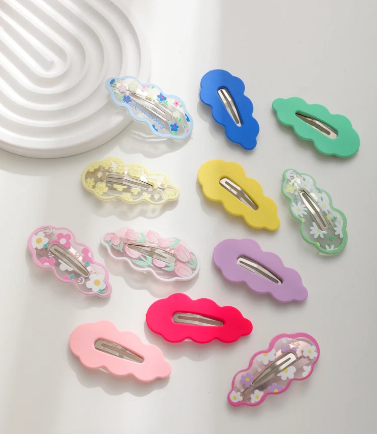12pcs/Set Adorable Colorful Cloud Shaped Hair Clips Set | JA.VA.NAH