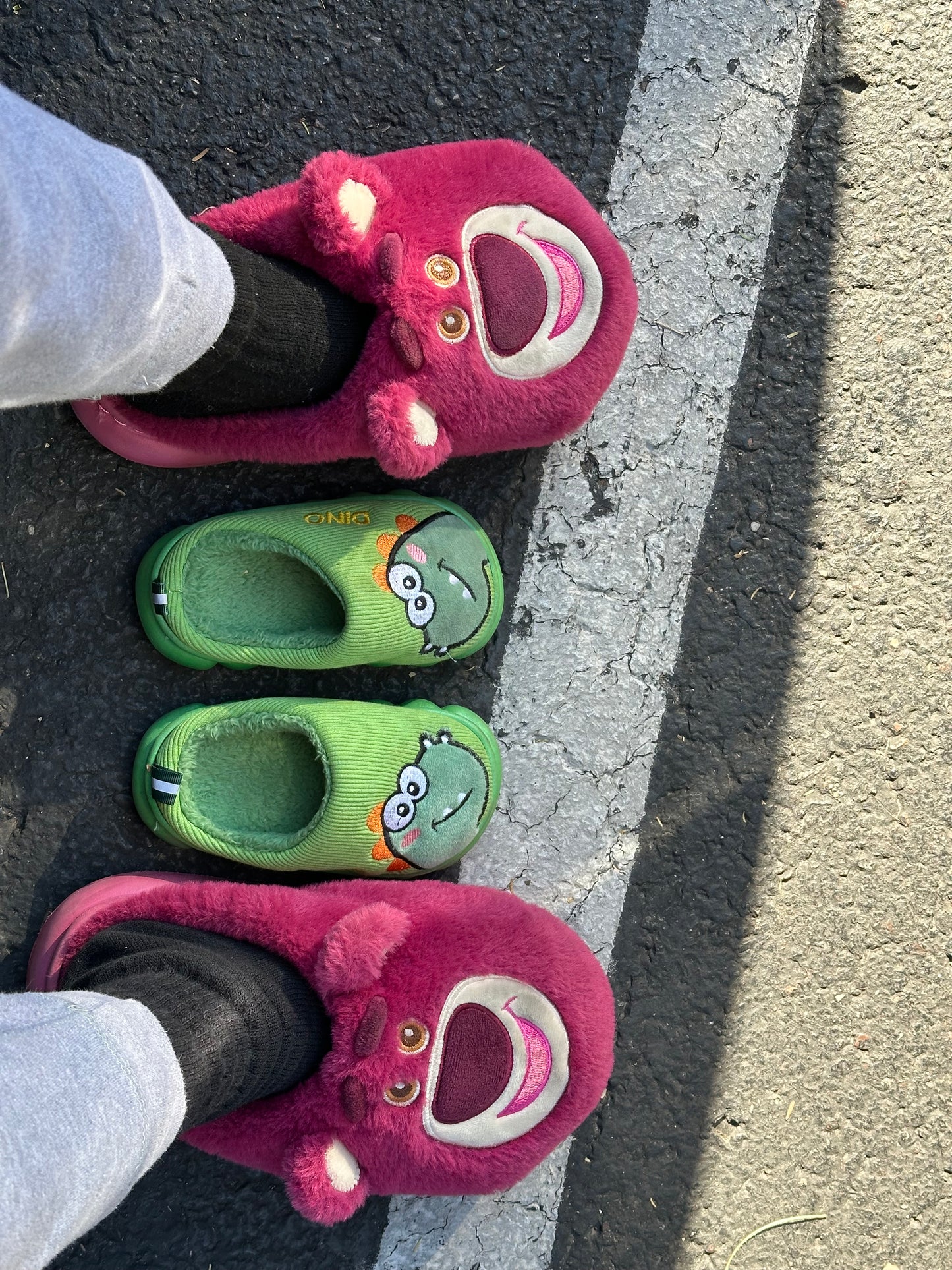 Momma Bear Adults Slippers | JA.VA.NAH