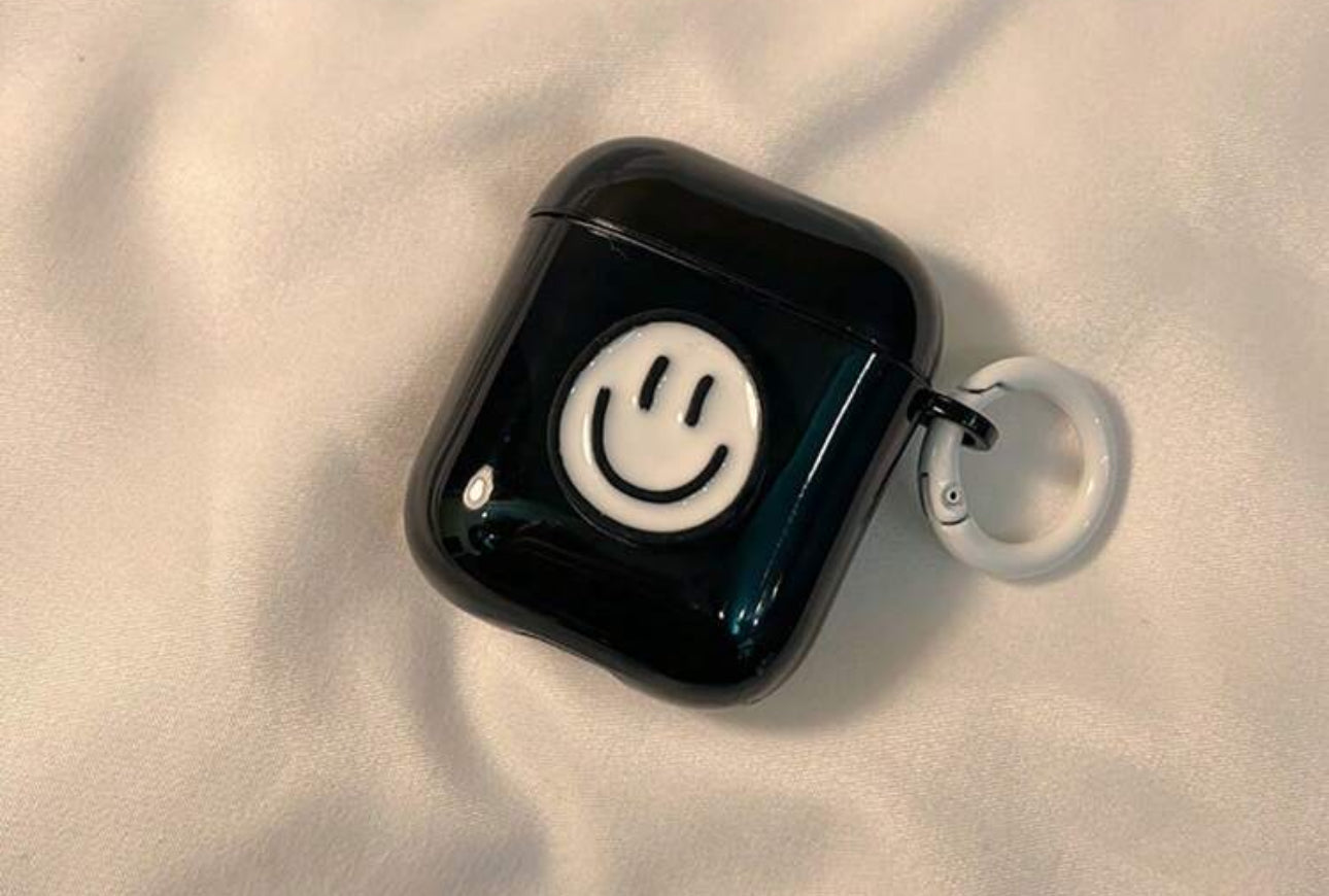 Smile Airpods Case