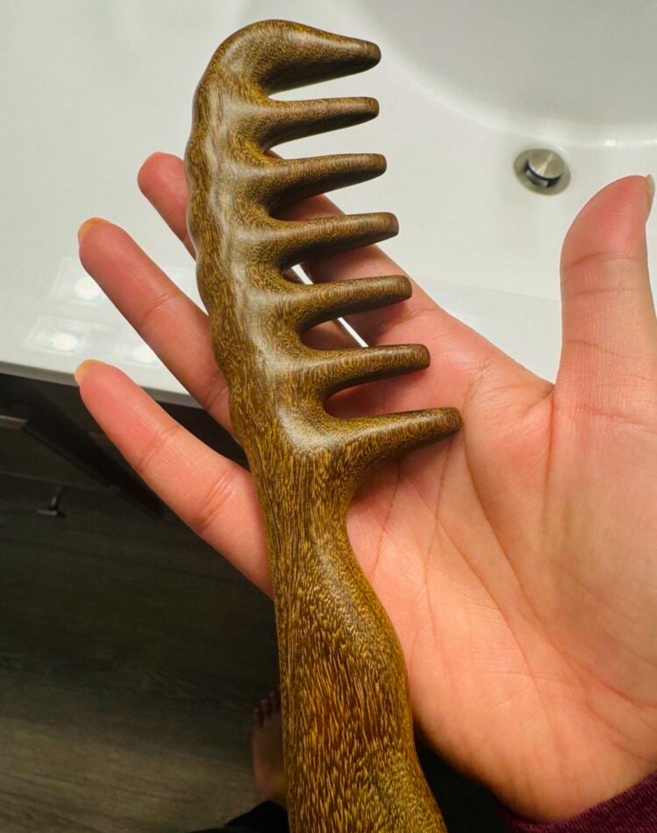 1 Wooden Sided-Toothed Comb | JA.VA.NAH