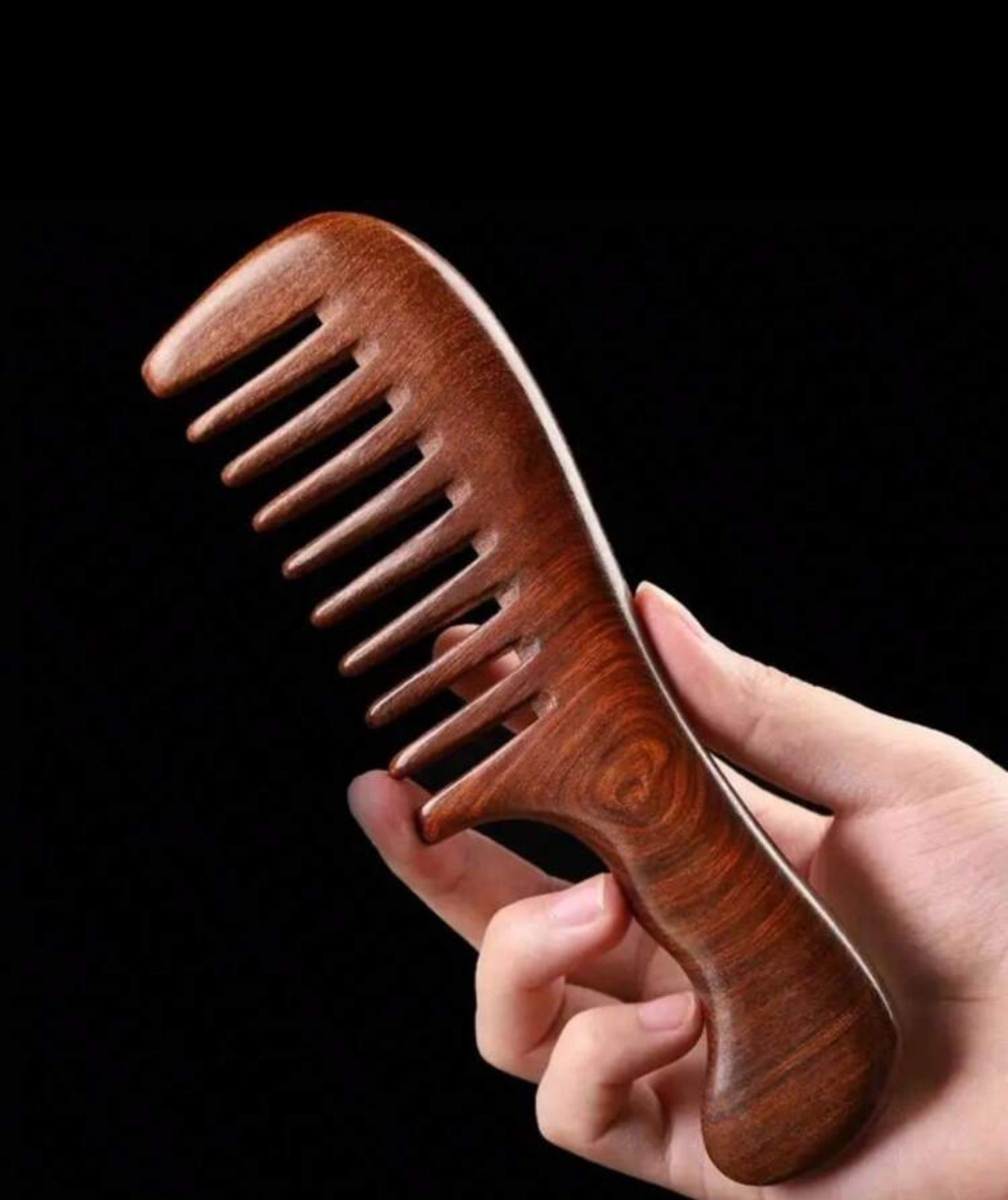 Wide-Tooth Comb